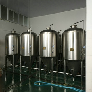 立式啤酒发酵罐-山东豪鲁 立式啤酒发酵罐-山东豪鲁